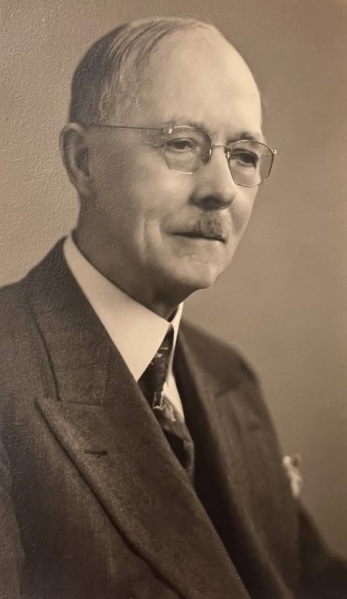 File:John Ruskin Gill.jpg